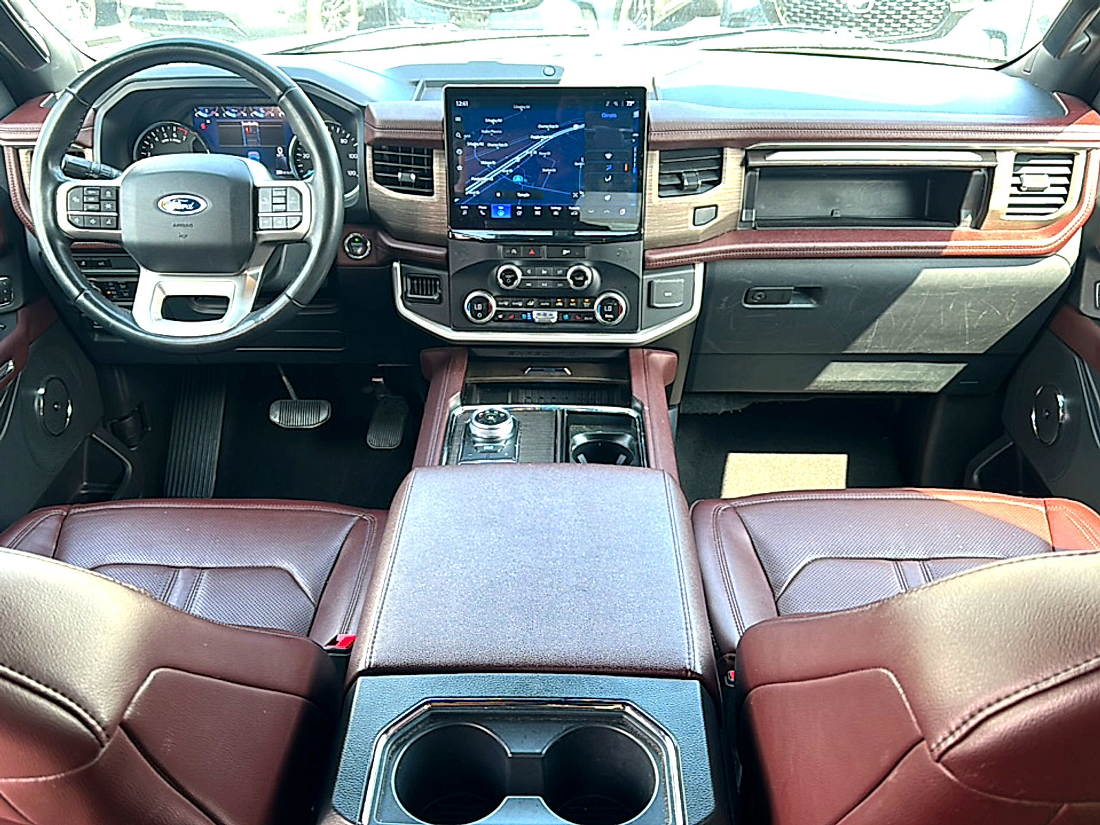 Used 2023 Ford Expedition Limited image 21