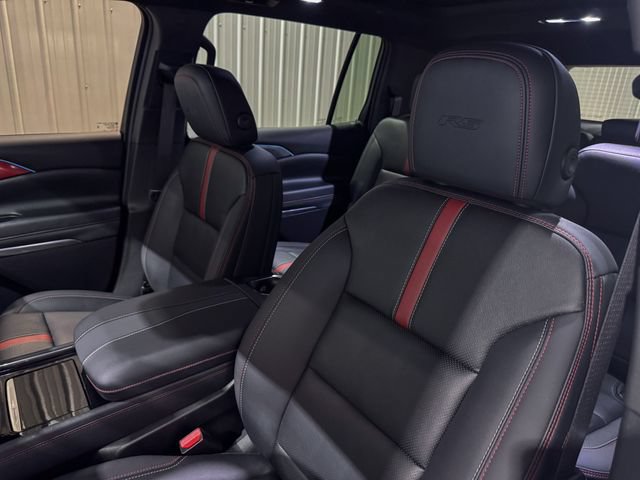 Used 2026 Chevrolet Traverse RS AWD/4WD image 11