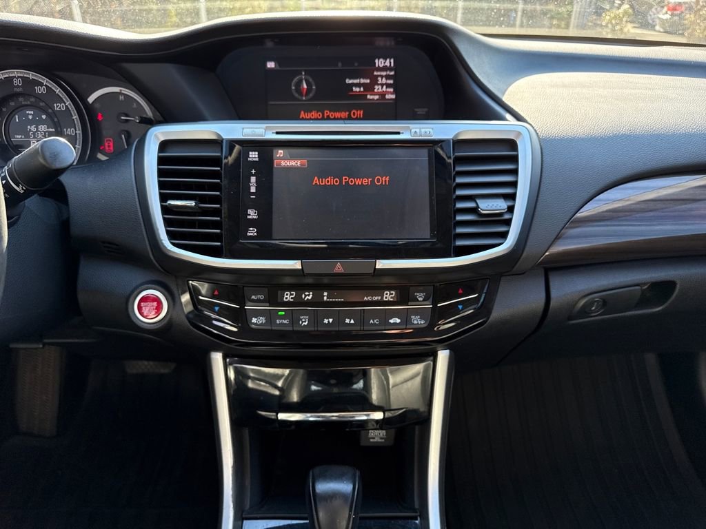 Used 2017 Honda Accord EX-L image 17