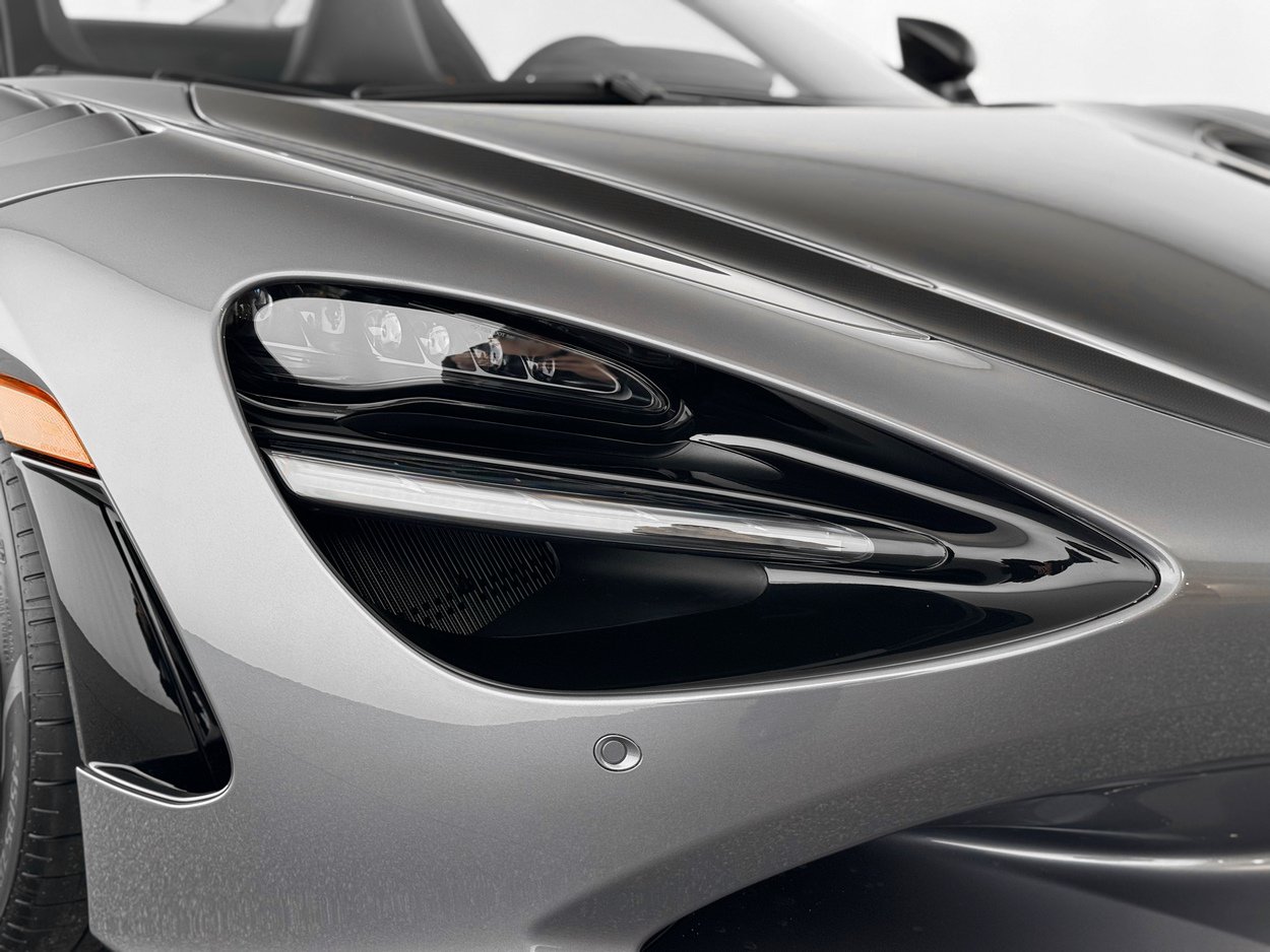 New 2026 McLaren 750S Spider RWD image 49