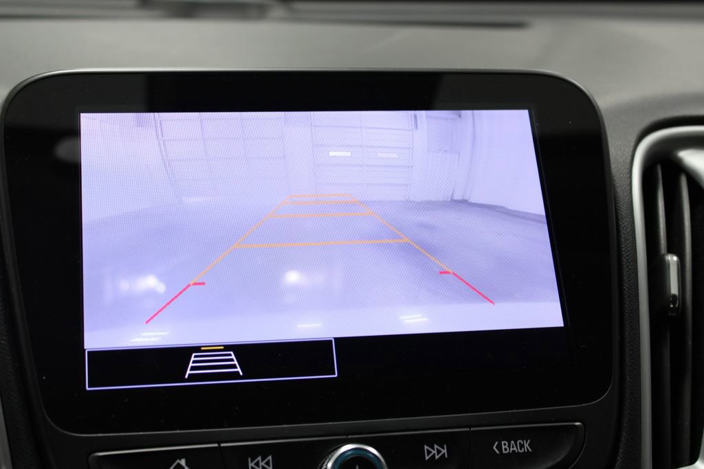 Used 2023 Chevrolet Malibu LT image 32