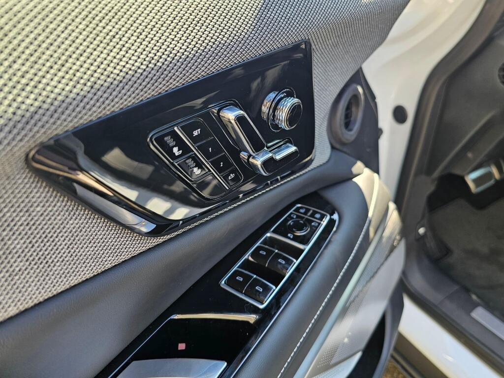 New 2026 Cadillac Optiq Sport 1 RWD image 99