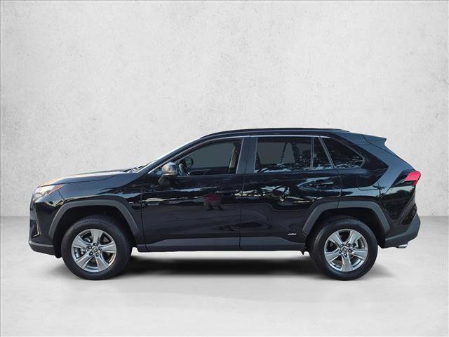 Certified 2025 Toyota RAV4 LE AWD/4WD image 8