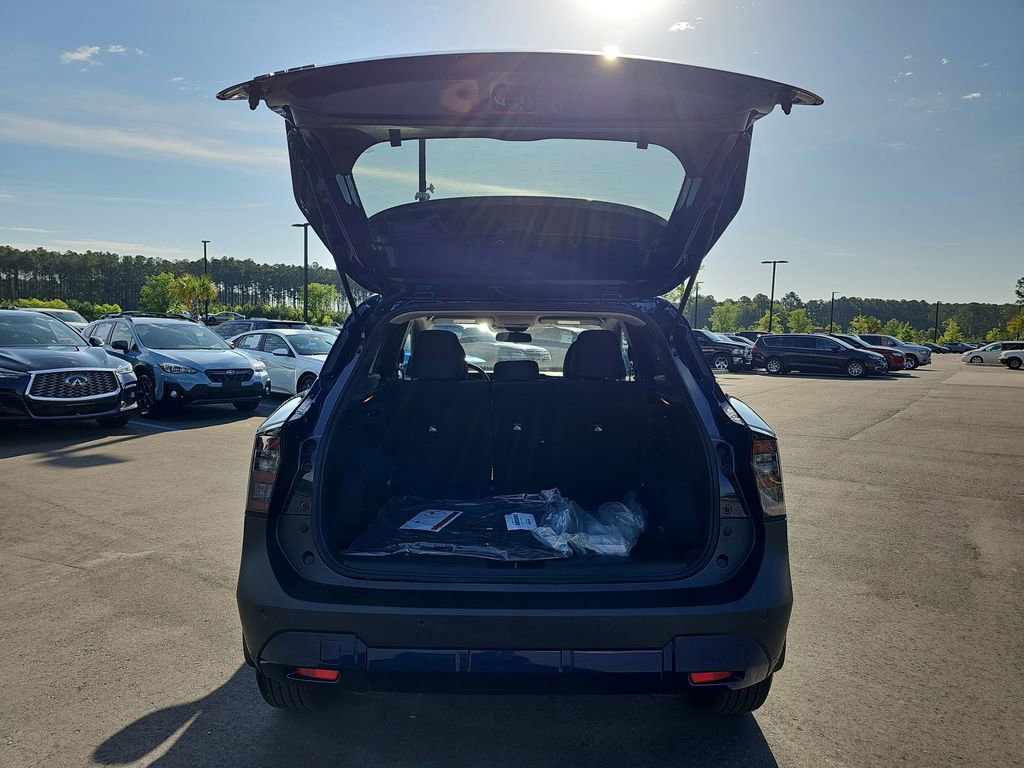 New 2026 Nissan Kicks SV FWD image 17