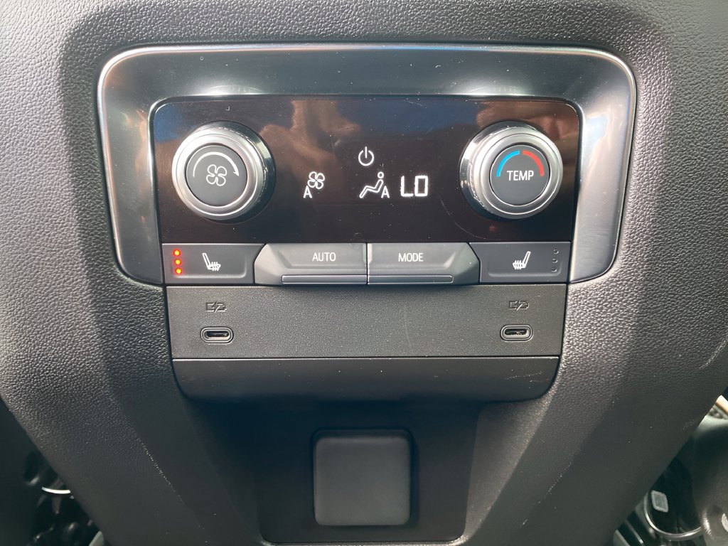 Used 2025 GMC Yukon XL AT4 w/ LPO, Floor Liner Package AWD/4WD image 15