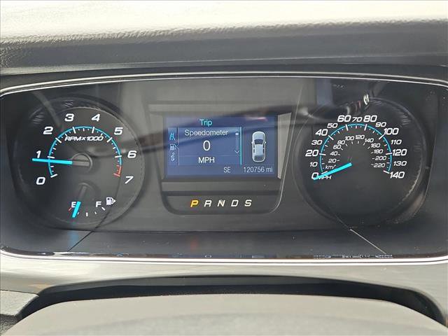 Used 2016 Ford Taurus SEL FWD image 11