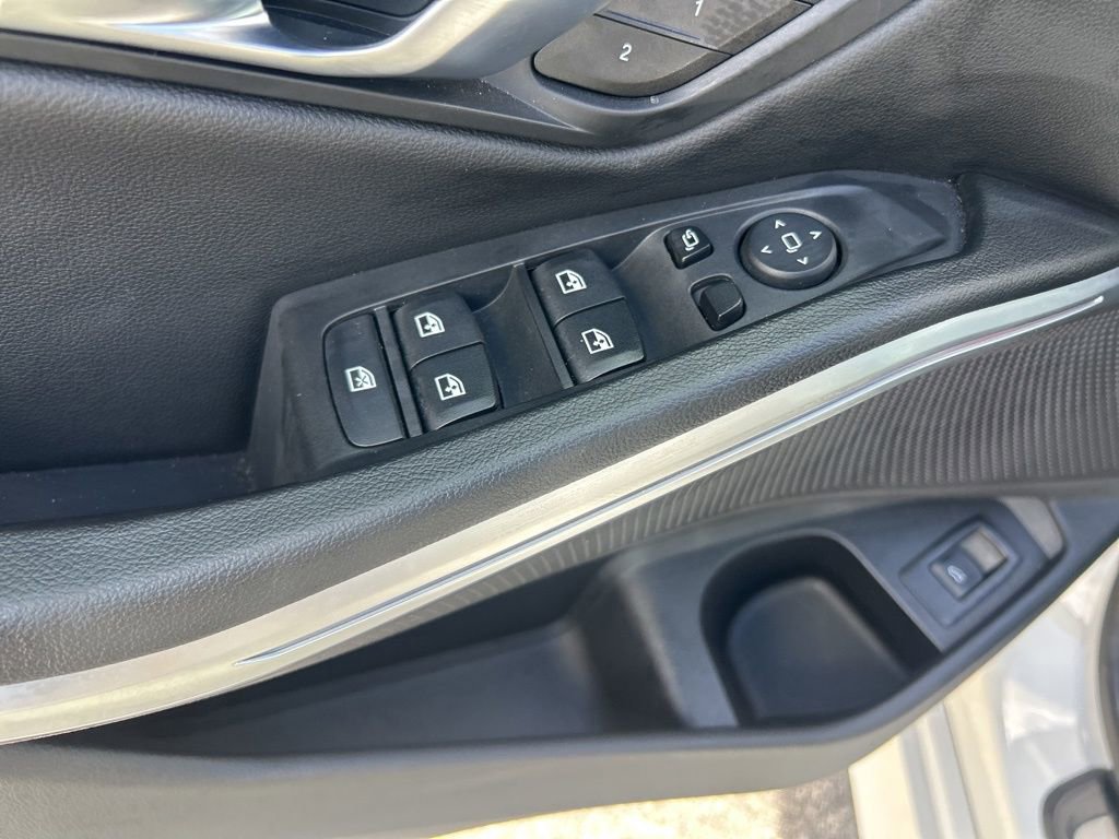Used 2025 BMW 330i xDrive Sedan image 37