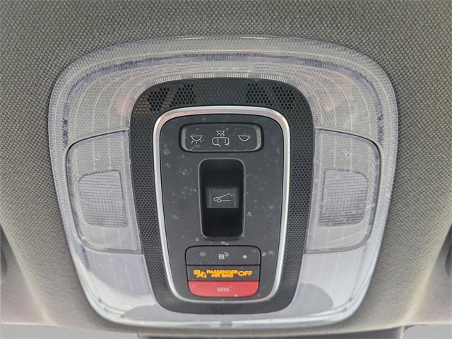 Used 2025 Hyundai Elantra SEL image 32