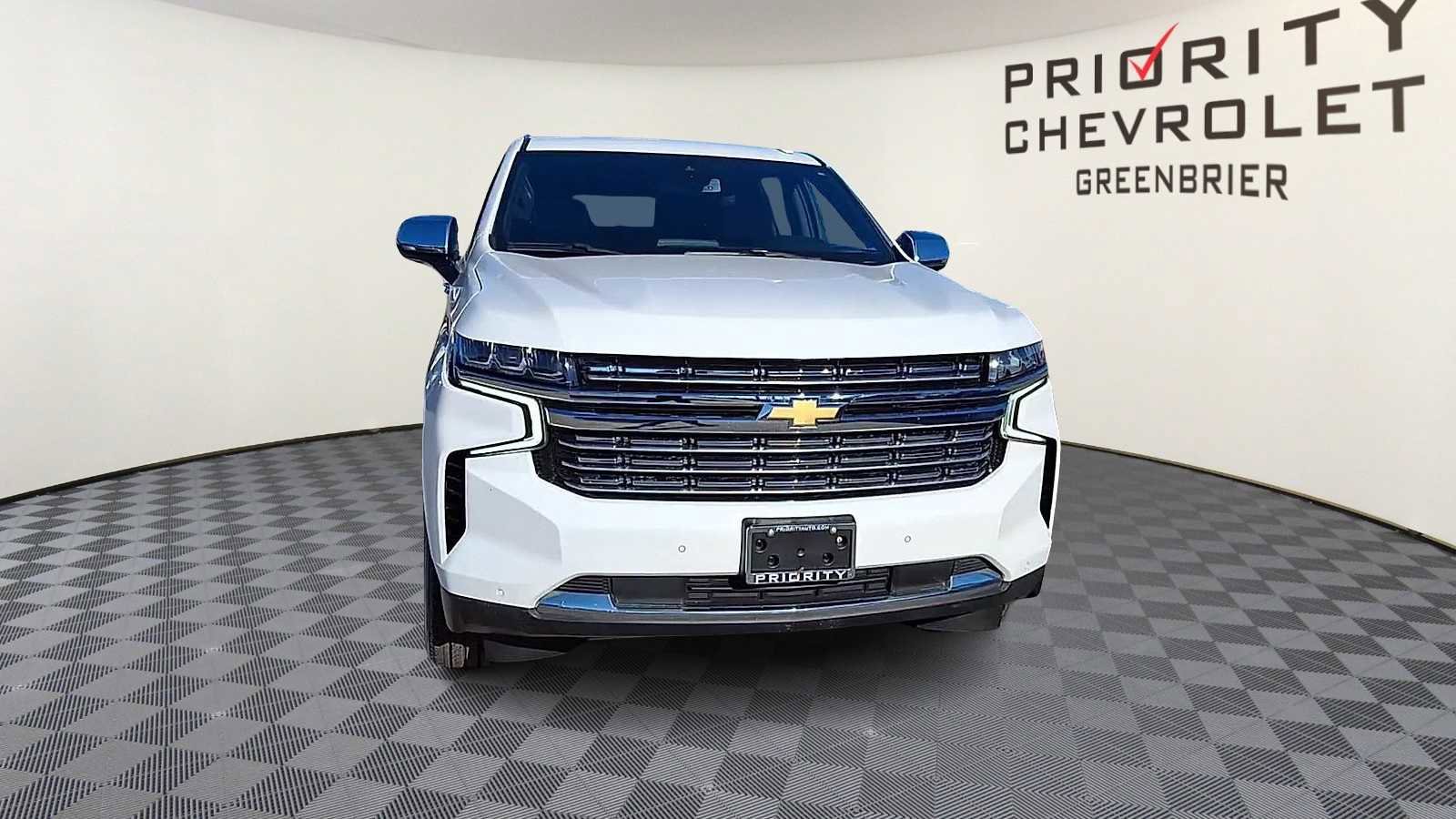 Certified 2023 Chevrolet Suburban Premier image 3
