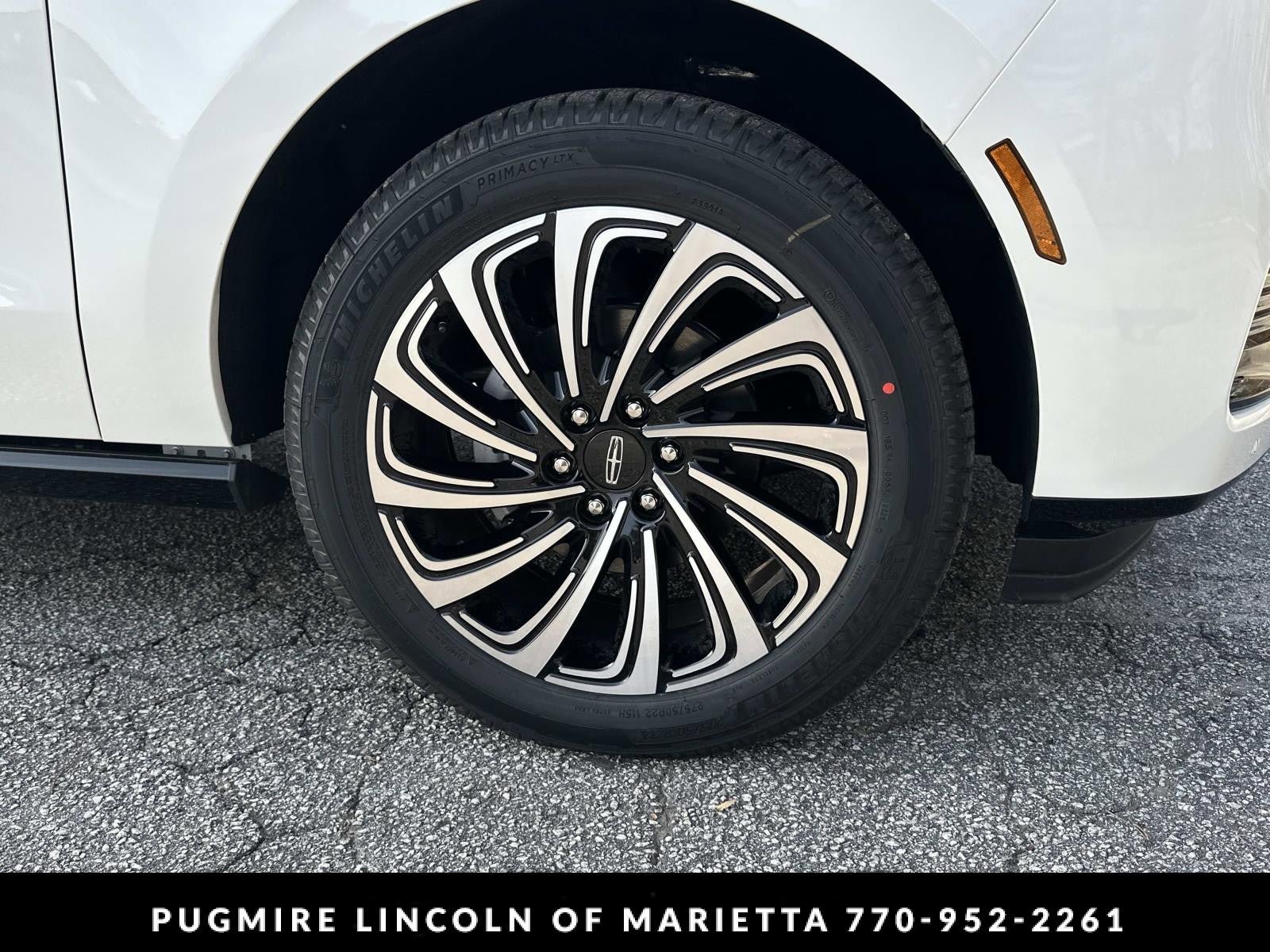 New 2026 Lincoln Navigator Black Label AWD/4WD image 31