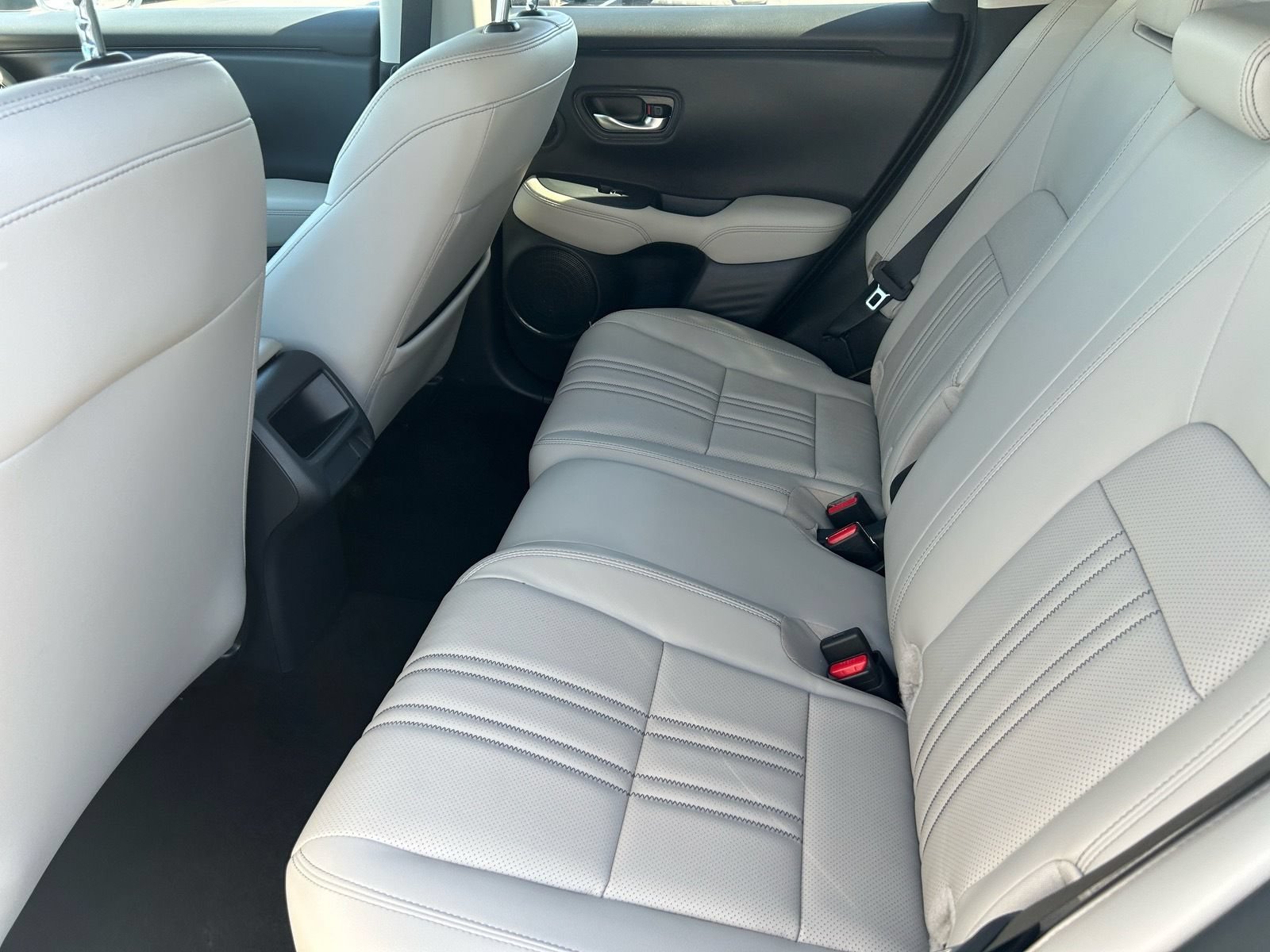 Certified 2026 Honda HR-V EX-L image 18