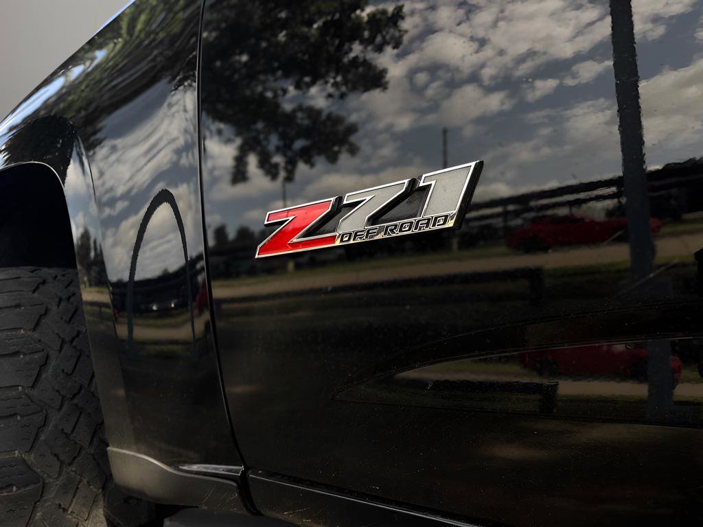 Used 2022 Chevrolet Colorado Z71 w/ Z71 Midnight Edition AWD/4WD image 27