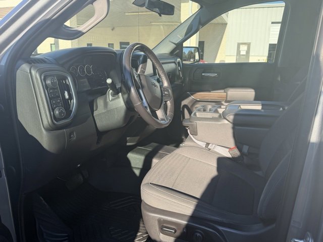 Used 2021 Chevrolet Silverado 1500 RST image 3