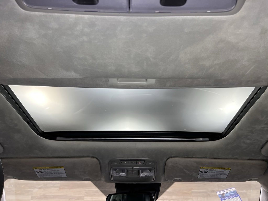 Used 2022 Kia Telluride SX w/ SX Prestige Package image 24