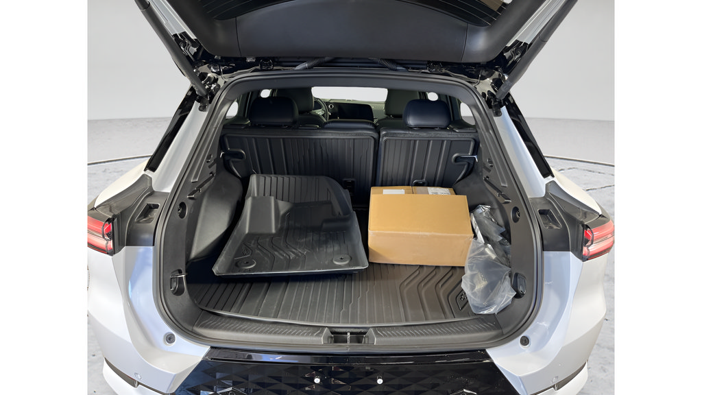 New 2026 Chevrolet Equinox EV RS w/ Active Safety Package 3 AWD/4WD image 15