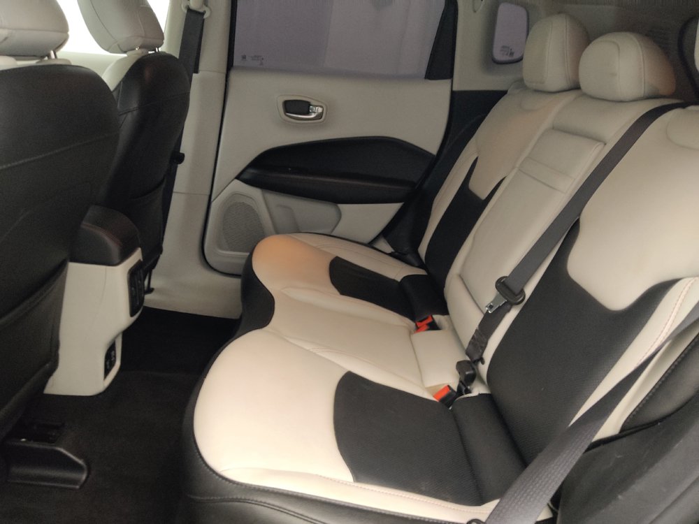 Used 2019 Jeep Compass Limited AWD/4WD image 18