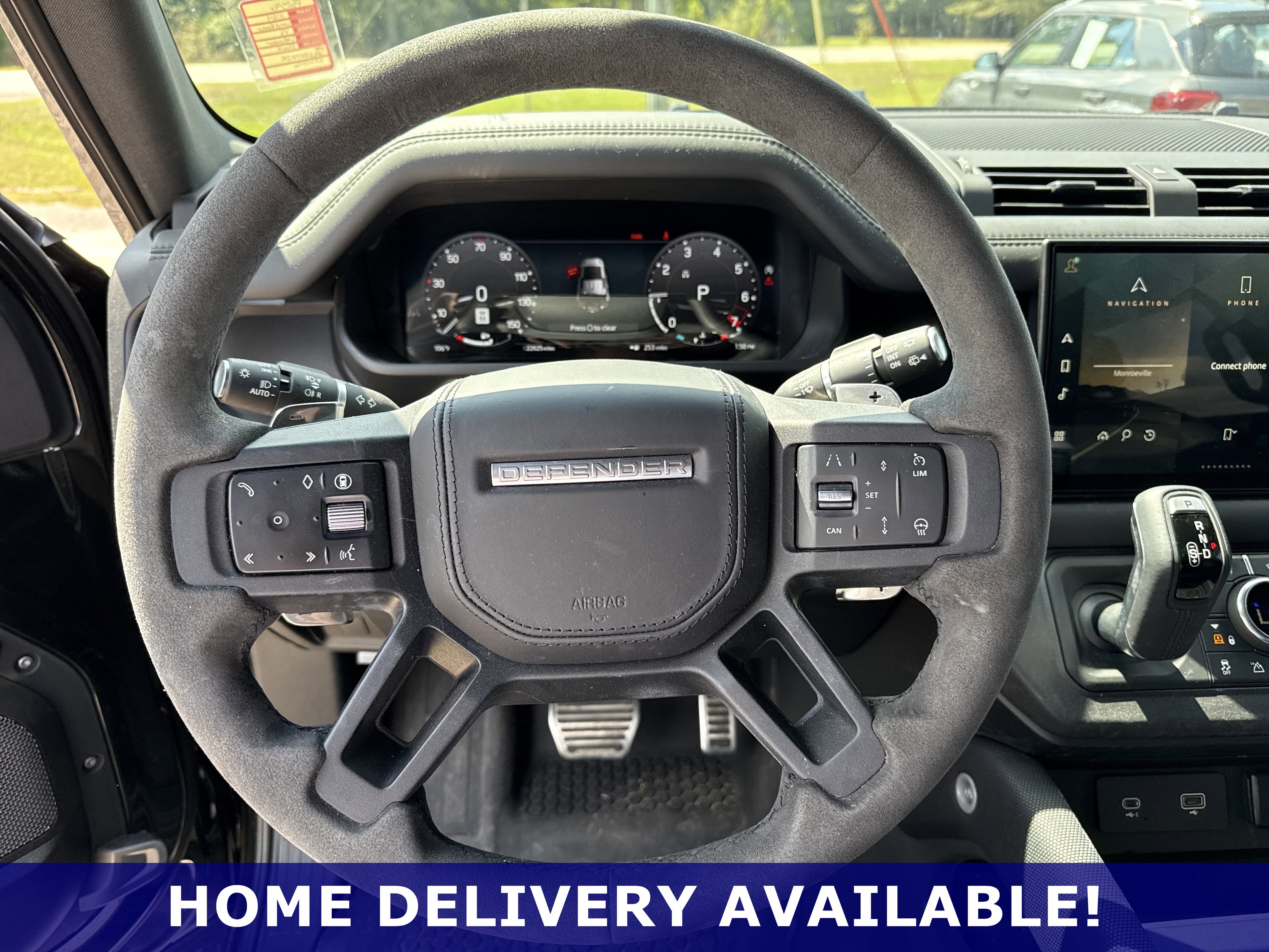 Used 2024 Land Rover Defender 110 V8 image 22