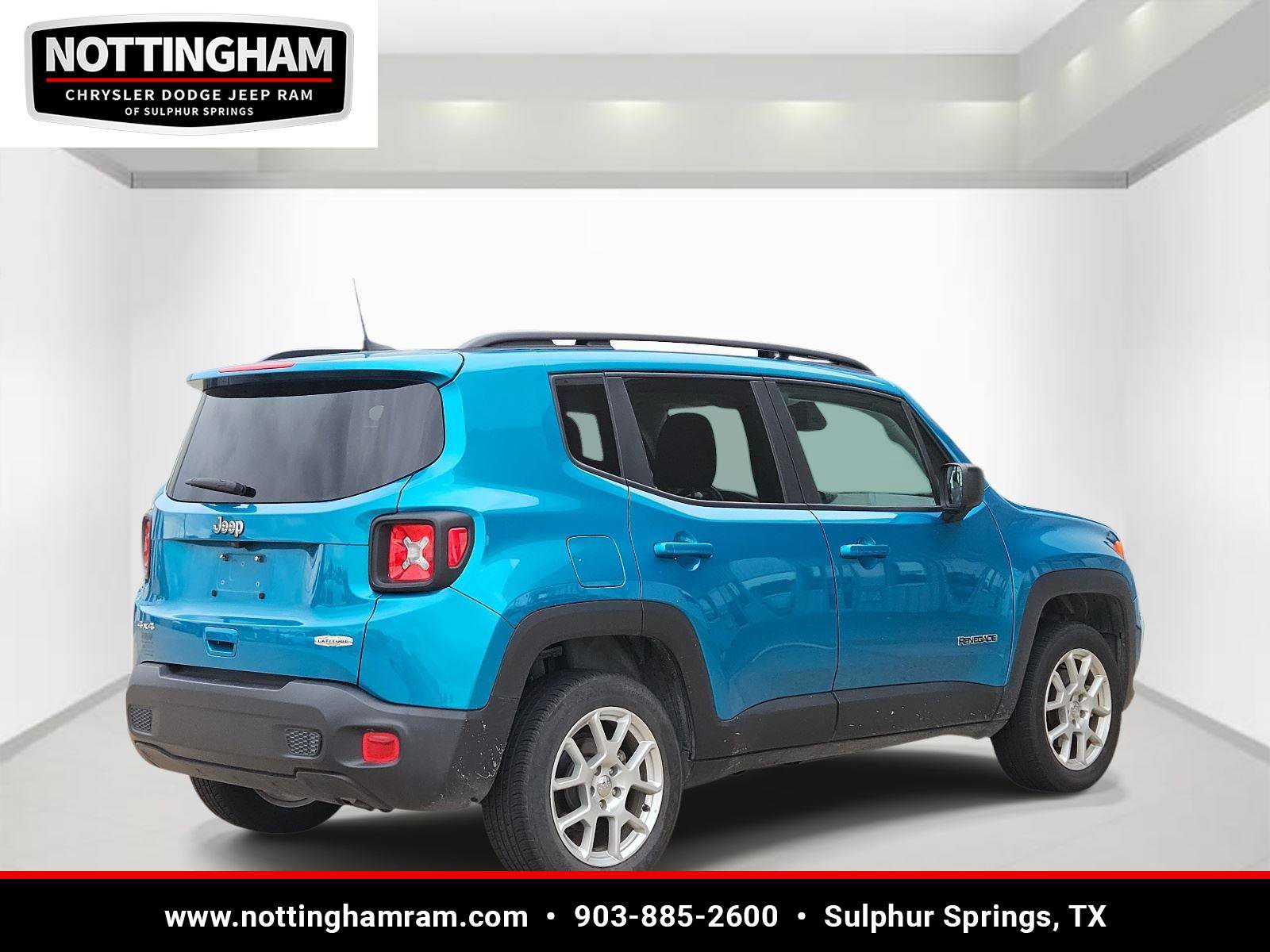 Used 2022 Jeep Renegade Latitude w/ Convenience Group AWD/4WD image 4