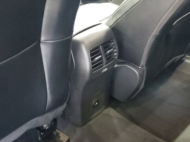 Used 2024 Ford Escape Platinum image 29