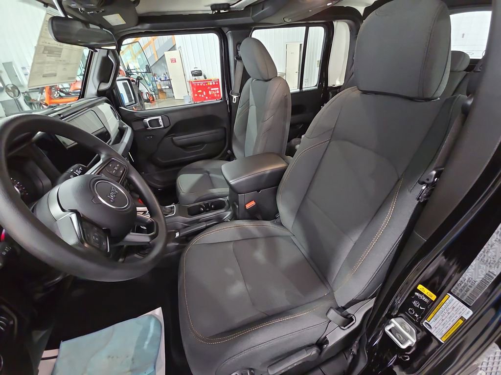 New 2026 Jeep Gladiator Sport image 16