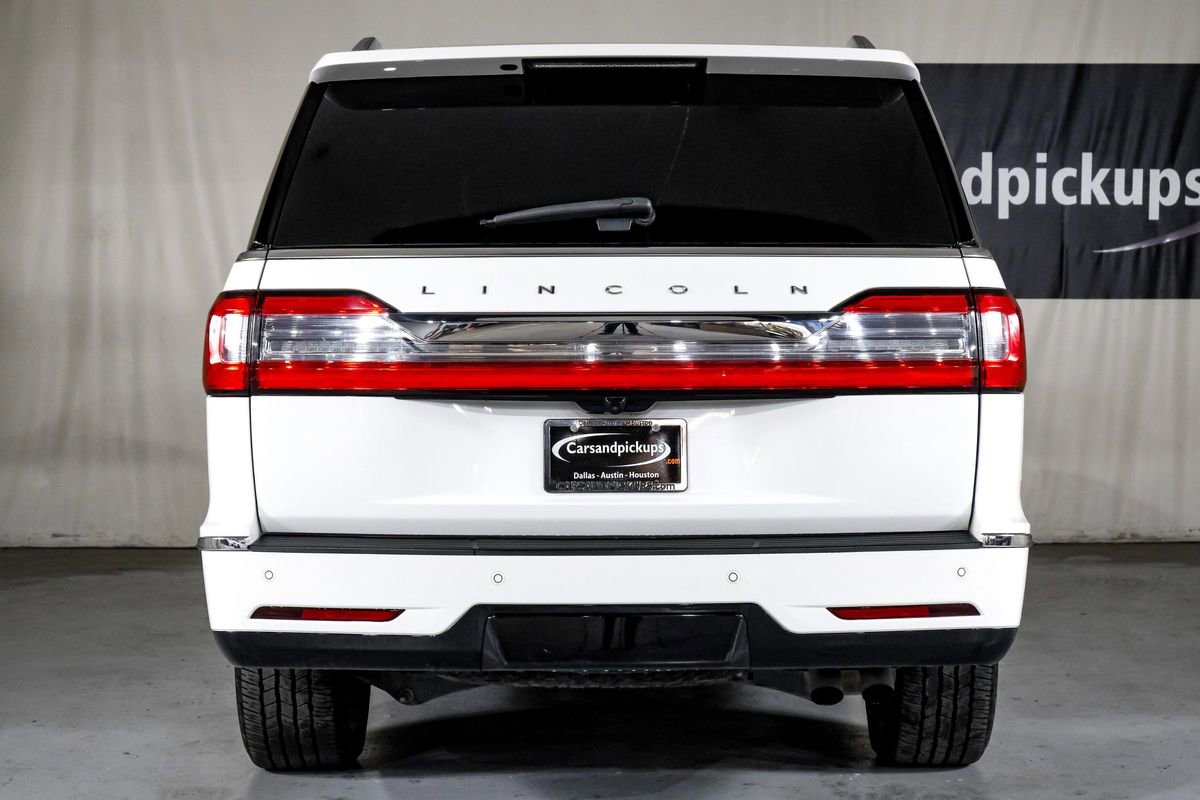 Used 2020 Lincoln Navigator L Reserve w/ Luxury Package image 9