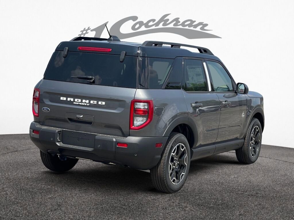 New 2025 Ford Bronco Sport Outer Banks image 5