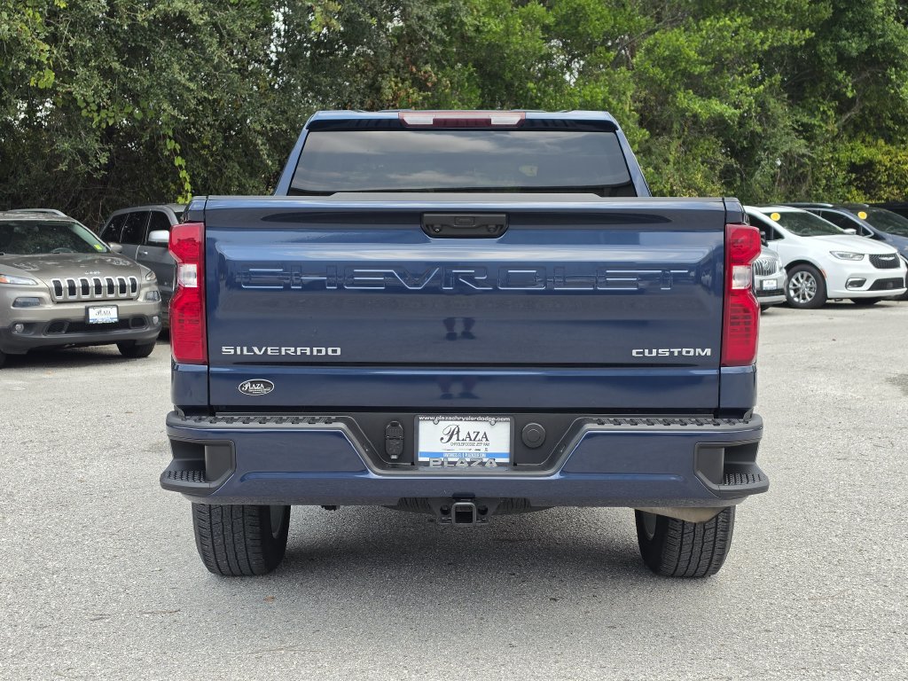 Used 2022 Chevrolet Silverado 1500 Custom RWD image 5