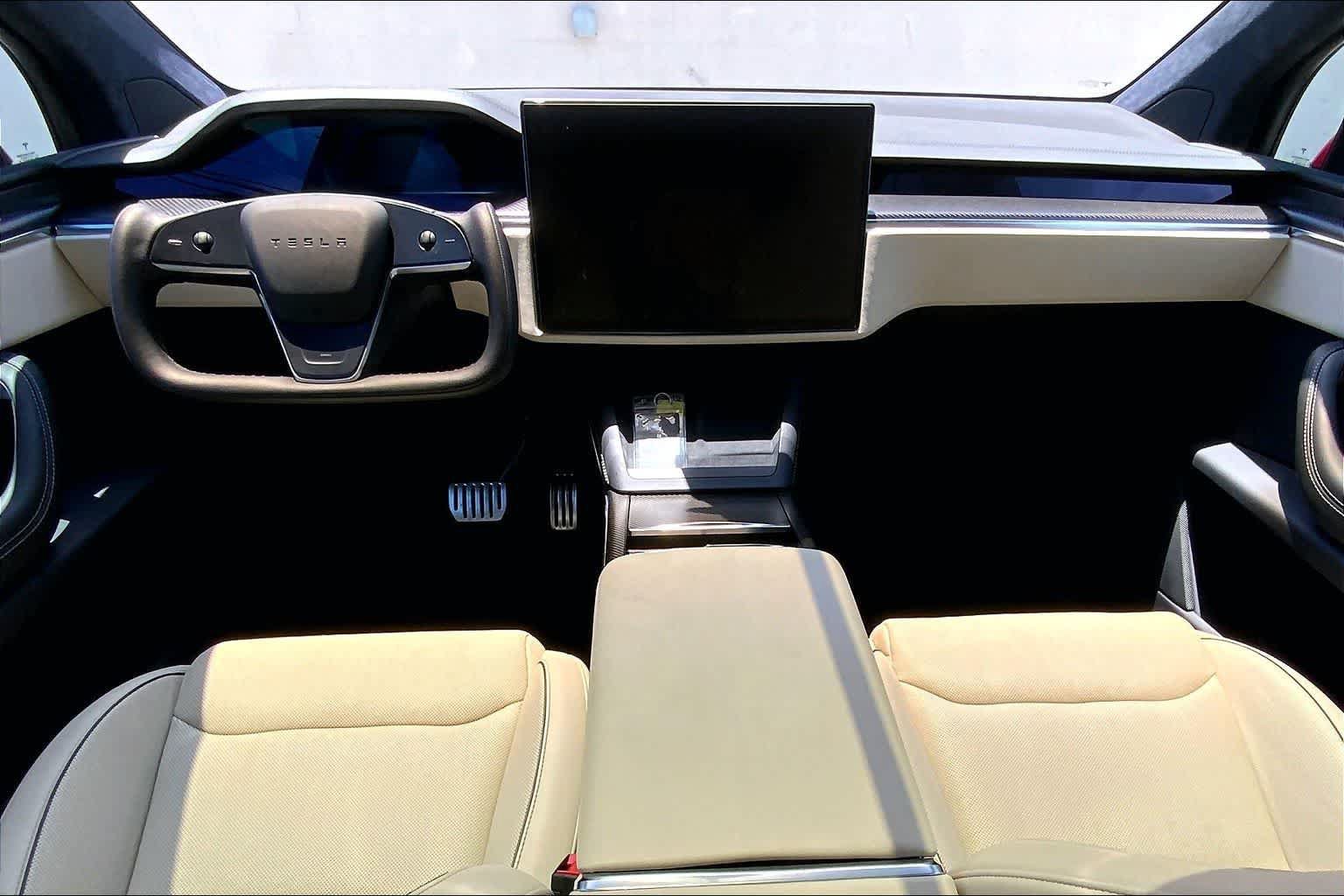 Used 2022 Tesla Model X Plaid AWD/4WD image 10