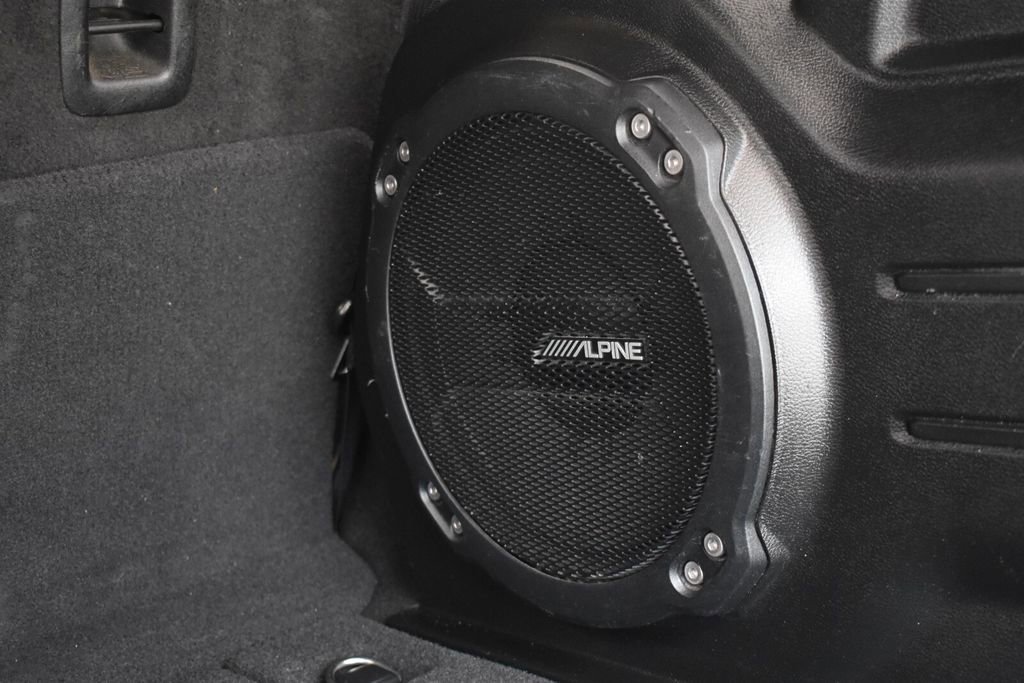 Used 2018 Jeep Wrangler Unlimited Sahara image 21