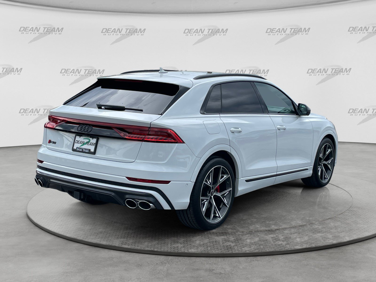 Used 2023 Audi SQ8 Prestige w/ Prestige Package AWD/4WD image 8