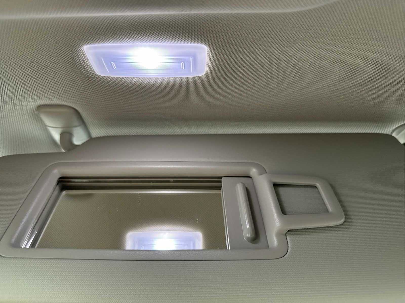 Certified 2024 Volkswagen Taos SE image 38