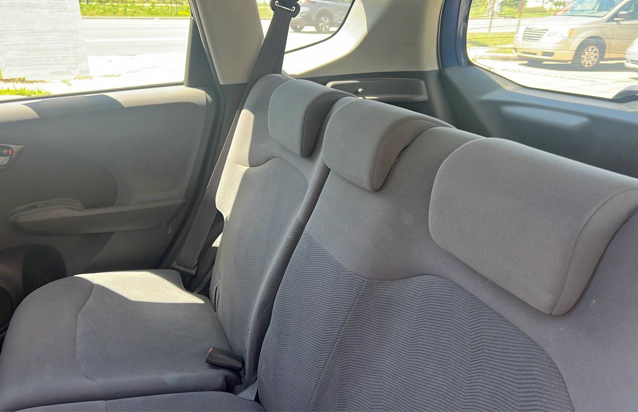 Used 2010 Honda Fit image 16
