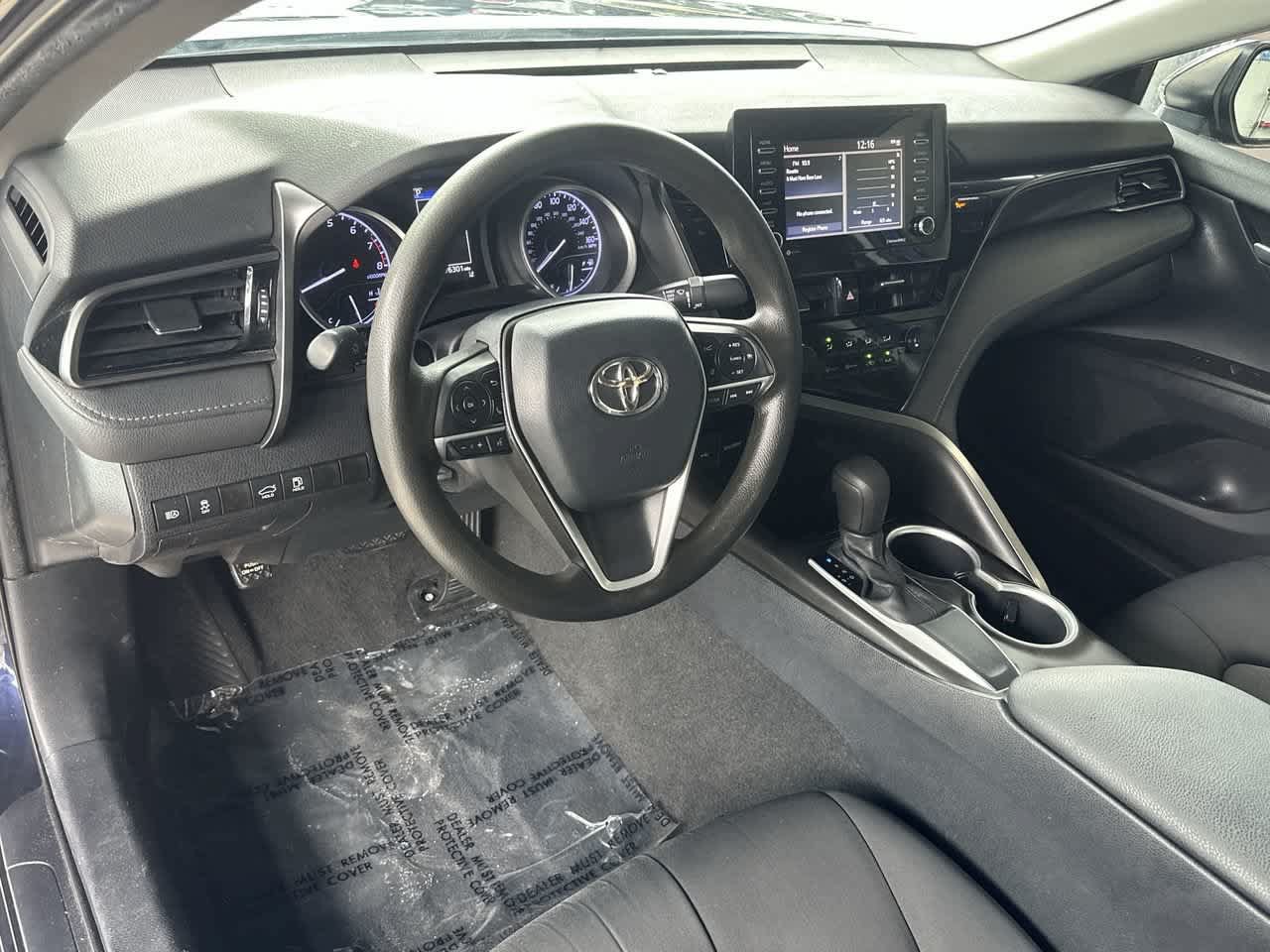 Used 2021 Toyota Camry LE FWD image 13