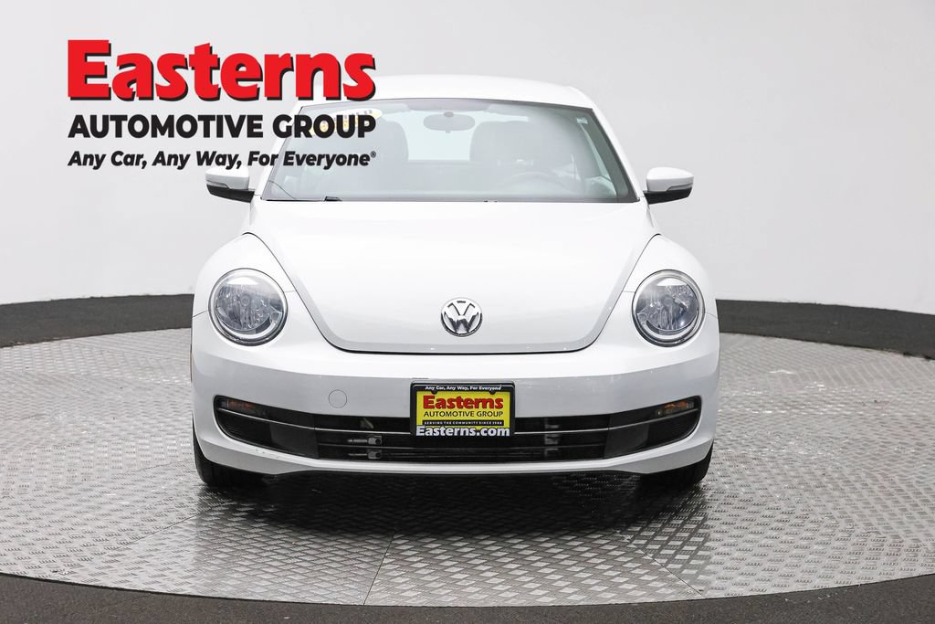 Used 2015 Volkswagen Beetle 1.8T FWD image 2
