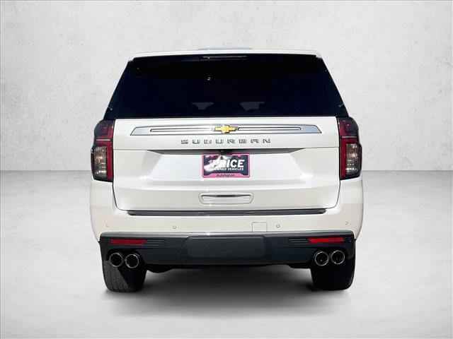 Used 2024 Chevrolet Suburban High Country RWD image 4