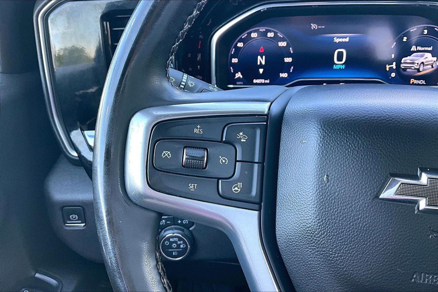 Used 2023 Chevrolet Silverado 1500 RST AWD/4WD image 19