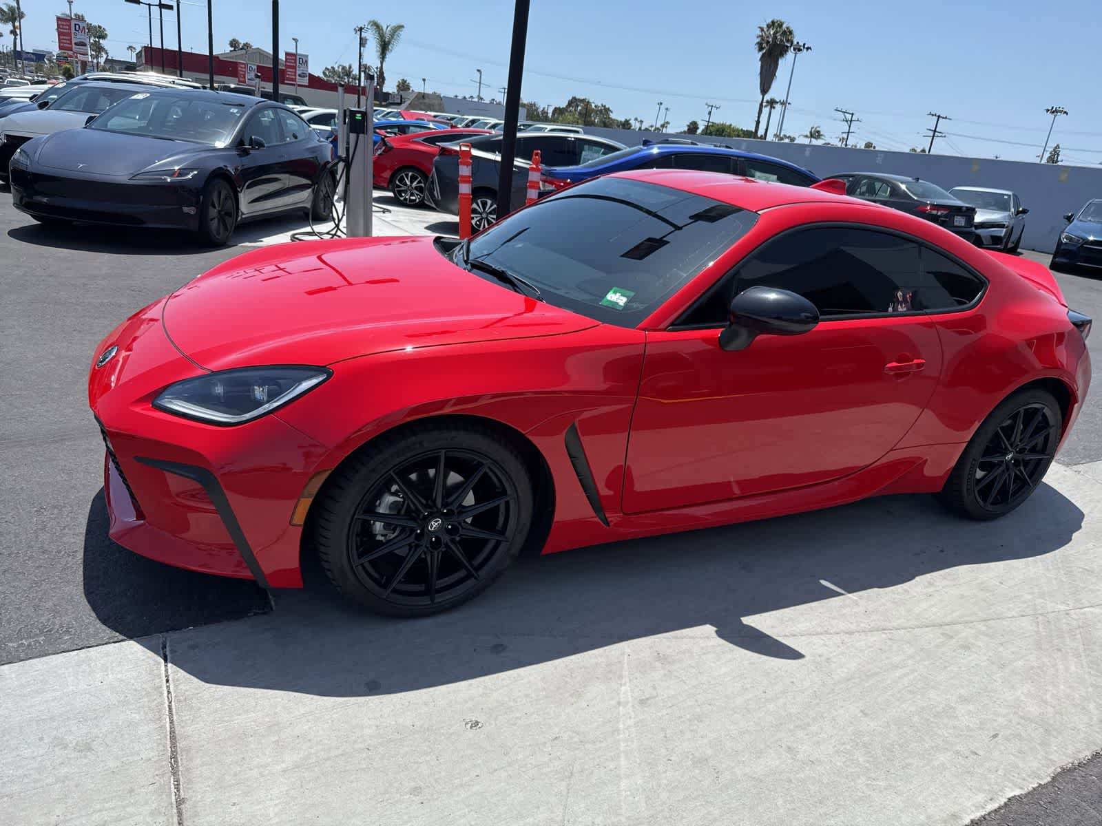 Used 2023 Toyota GR86 Premium RWD image 5