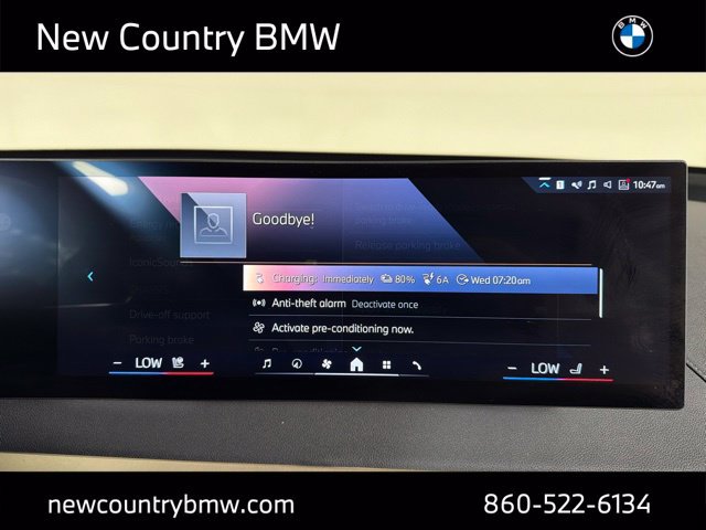 Used 2024 BMW iX xDrive50 w/ Sport Package AWD/4WD image 19