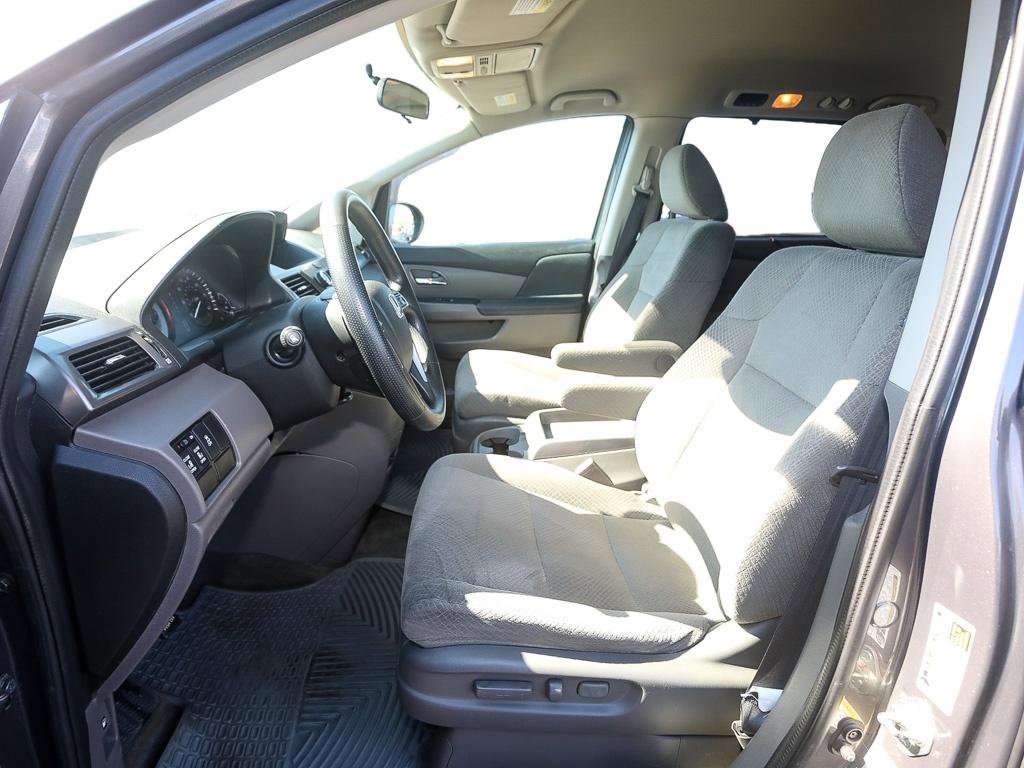 Used 2015 Honda Odyssey EX image 12