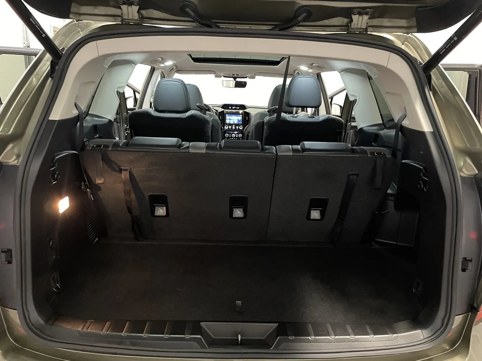 Used 2022 Subaru Ascent Onyx Edition AWD/4WD image 42