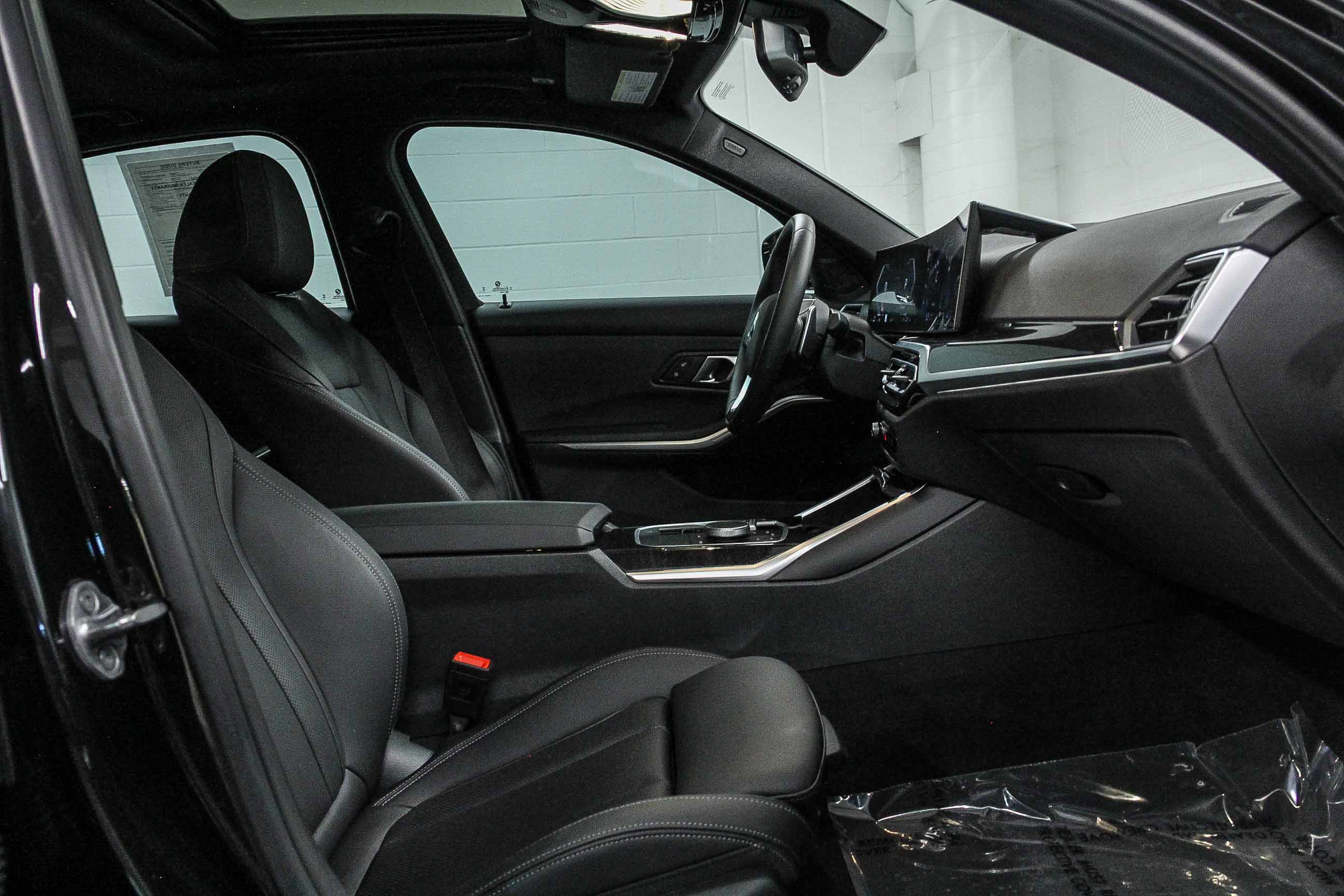 Used 2024 BMW 330i Sedan w/ Convenience Package image 18