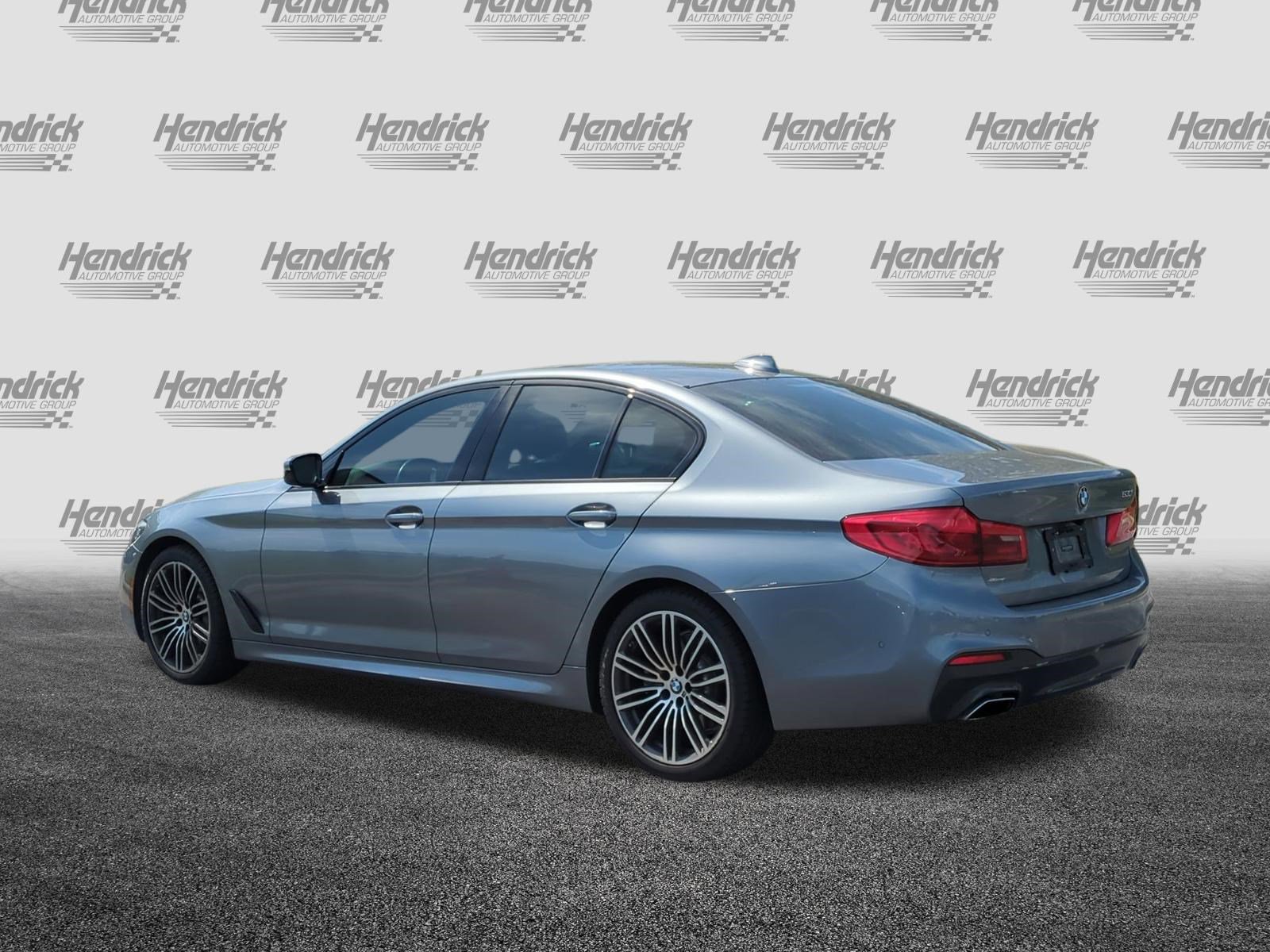 Used 2019 BMW 530i w/ M Sport Package RWD image 8
