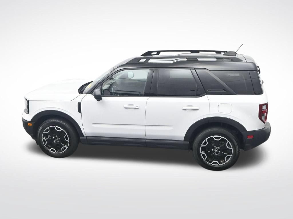 Certified 2025 Ford Bronco Sport Outer Banks w/ Outer Banks Tech Package+ AWD/4WD image 30
