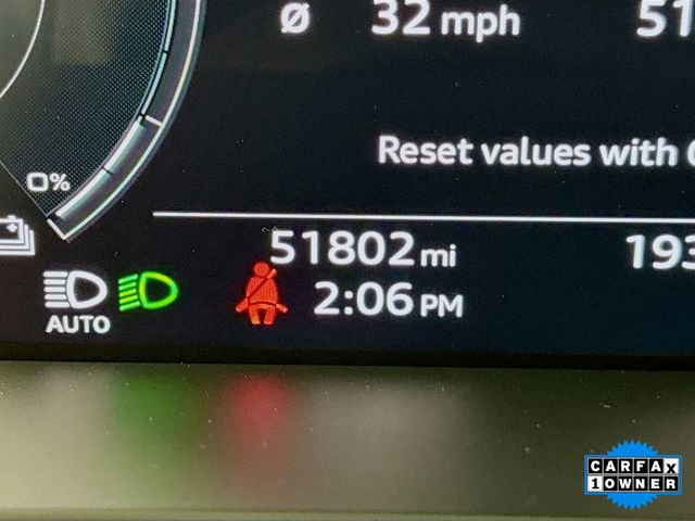 Used 2022 Audi e-tron Premium w/ Convenience Plus Package image 12