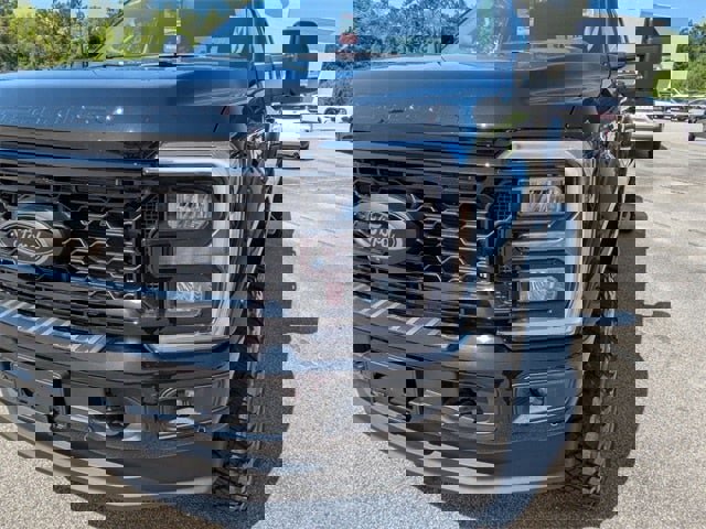 New 2025 Ford F250 Lariat w/ Lariat Ultimate Package image 9