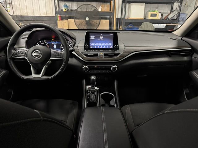 Used 2024 Nissan Altima 2.5 SV image 20