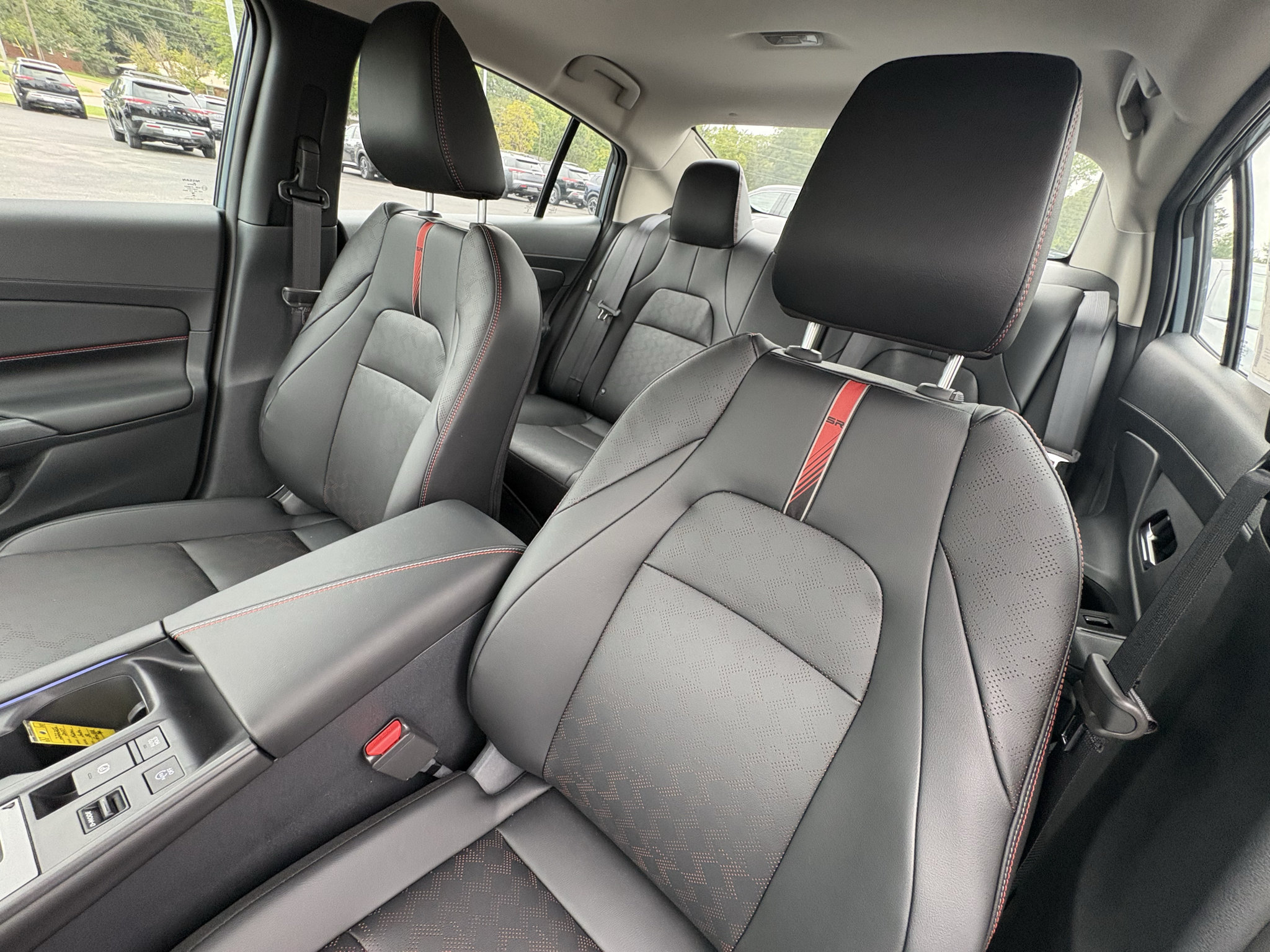 New 2027 Nissan Sentra SR w/ SR Premium Package FWD image 14