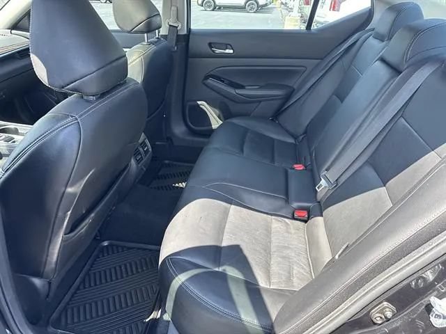Used 2021 Nissan Altima 2.5 SL AWD/4WD image 15