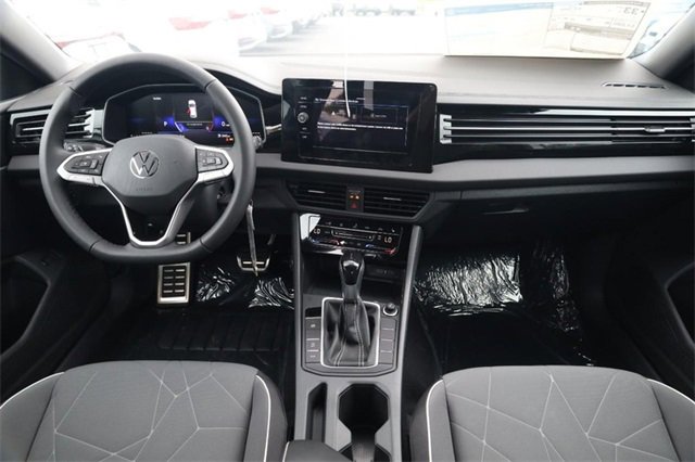 New 2025 Volkswagen Jetta Sport image 21