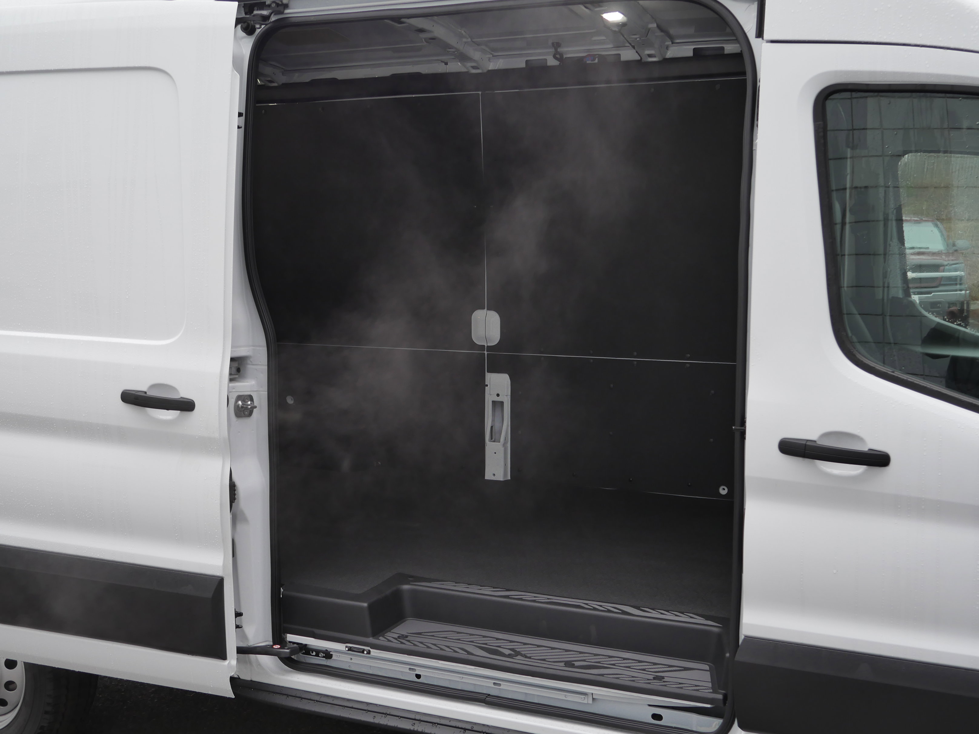 New 2026 Ford Transit 250 148 Medium Roof Extended AWD w/ Load Area Protection Package image 27